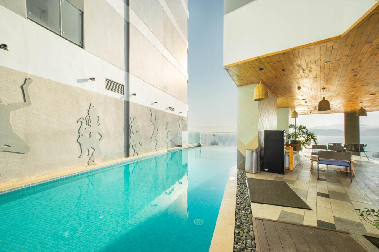 Az Five Stars Ocean View Apartment Nha Trang Exteriör bild