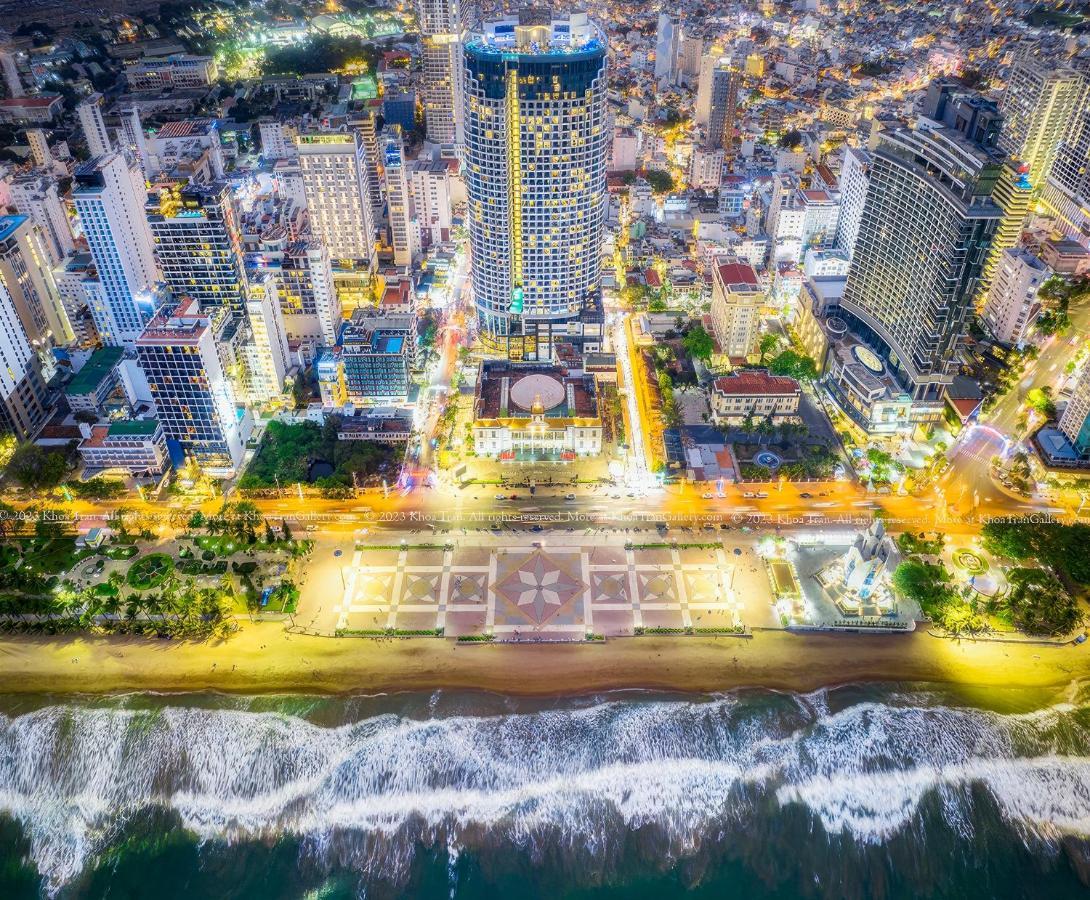 Az Five Stars Ocean View Apartment Nha Trang Exteriör bild